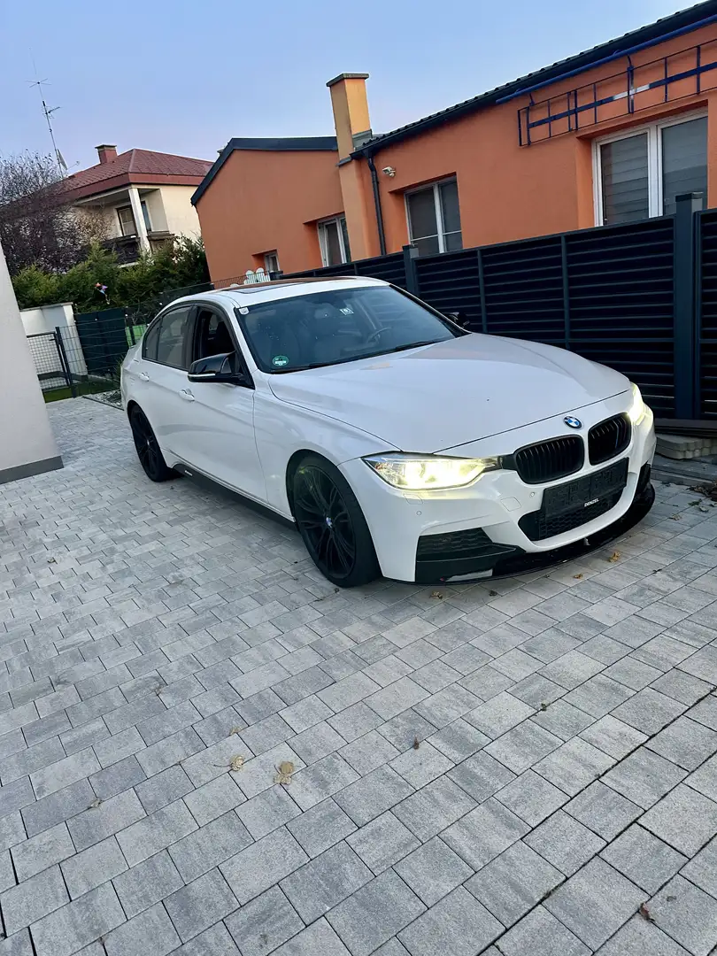 BMW 335 335i - 2