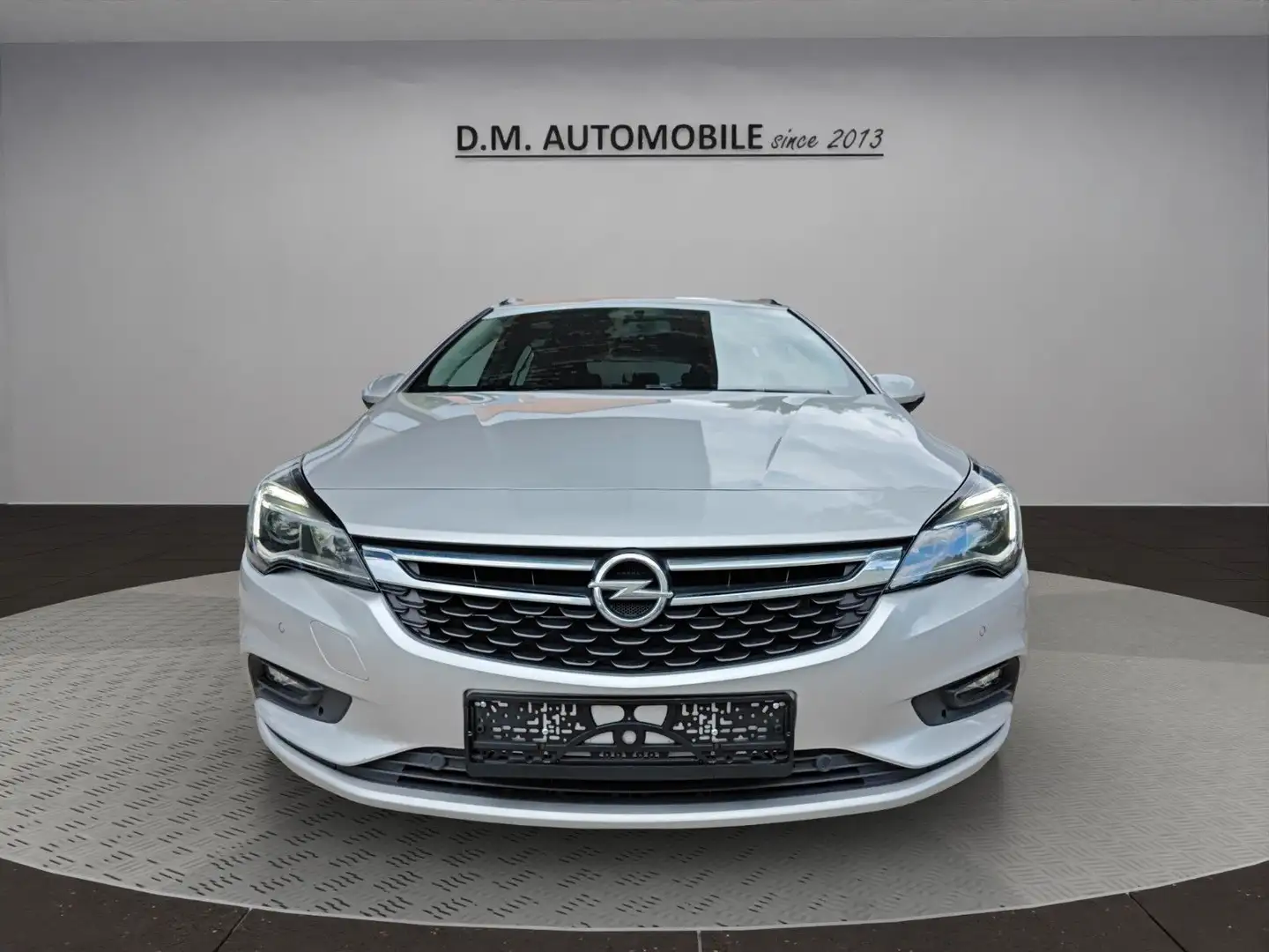 Opel Astra K Sports Tourer EditionStart/Stop Navi AHK Argent - 2