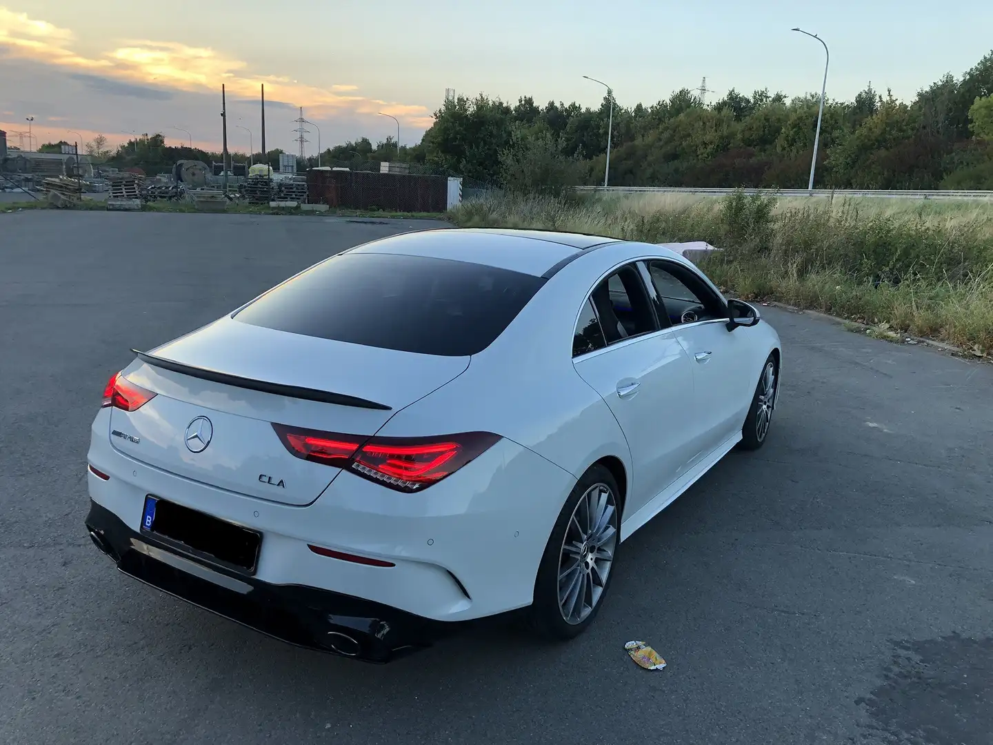 Mercedes-Benz CLA 220 d pack AMG avec kit CLA 35 AMG - 1
