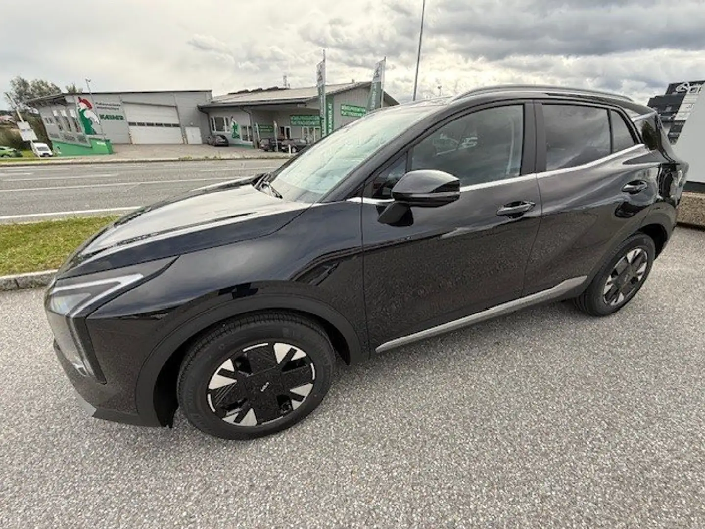 Kia Sportage 1.6TGDi SILBER 2WD MY26 Schwarz - 2