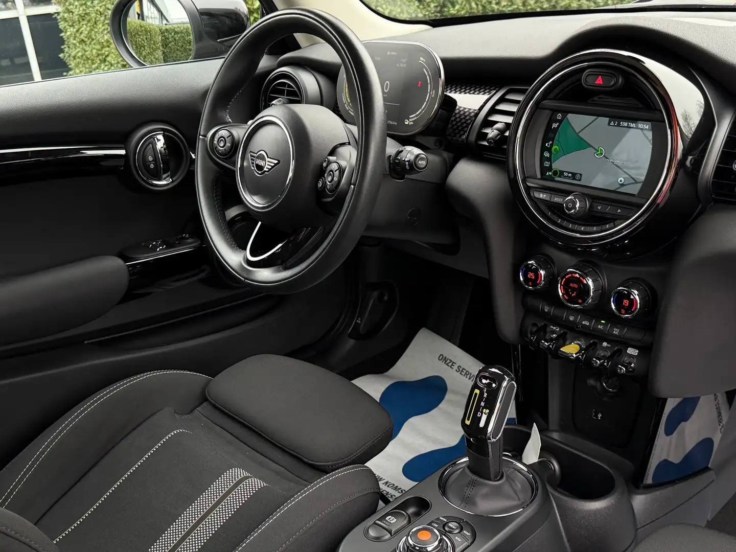 MINI Cooper S Mini Electric - Basic 33 kWh - APPLE CARPLAY - TOC Grijs - 2