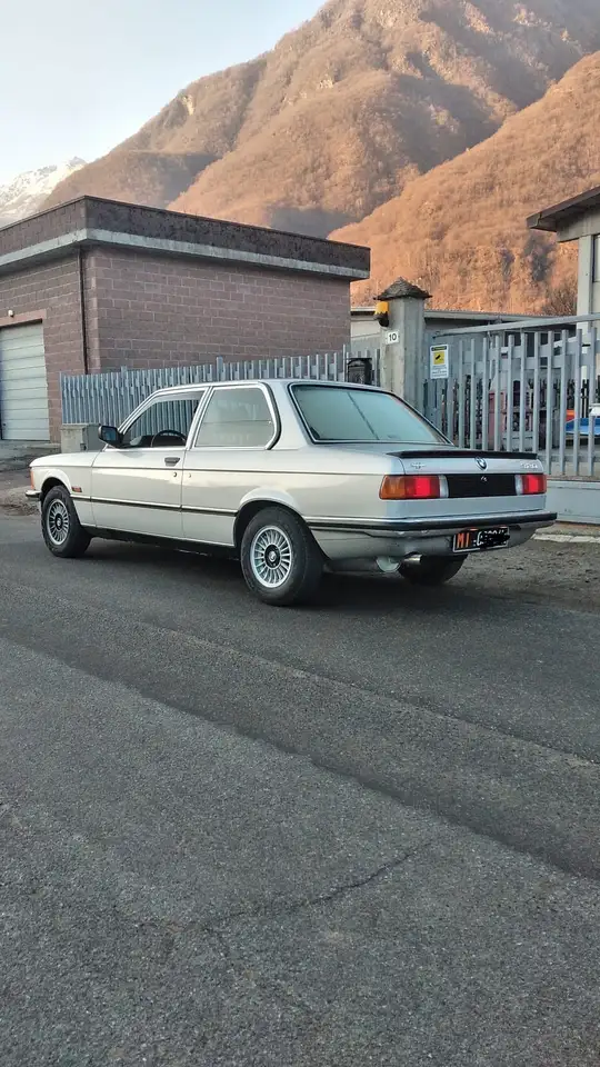 BMW 320 2p, foto 7