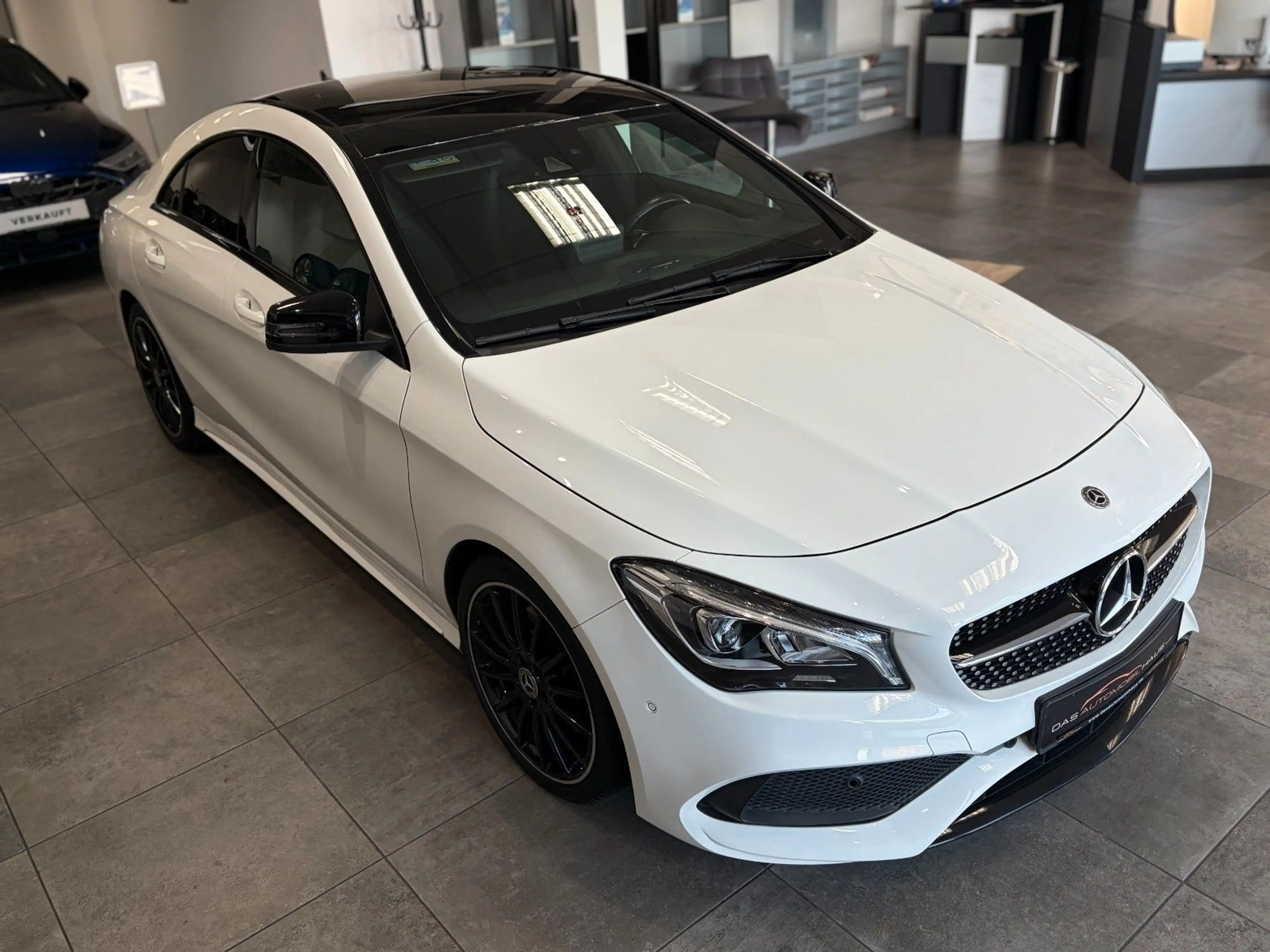 Mercedes-Benz CLA 220 *AMG*4M*Night*LED*Pano*H&K*Kamera* — photo 9