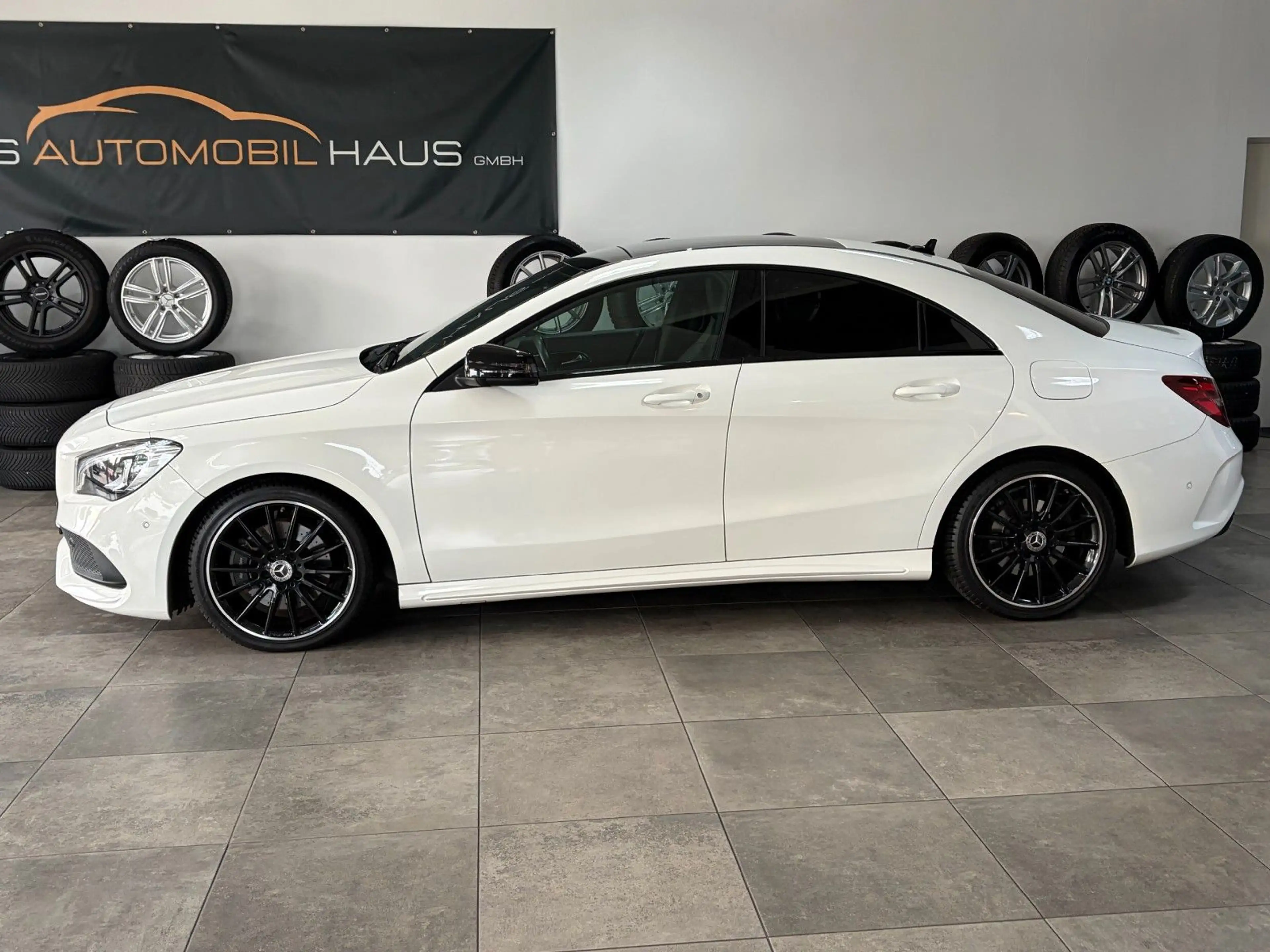 Mercedes-Benz CLA 220 *AMG*4M*Night*LED*Pano*H&K*Kamera* — photo 5