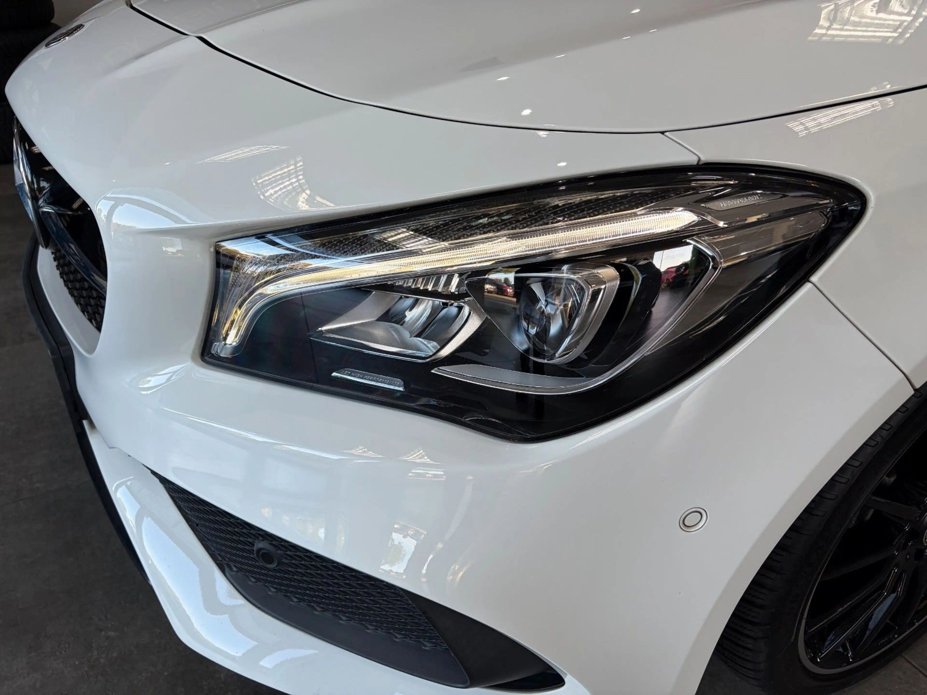Mercedes-Benz CLA 220 *AMG*4M*Night*LED*Pano*H&K*Kamera* — photo 32