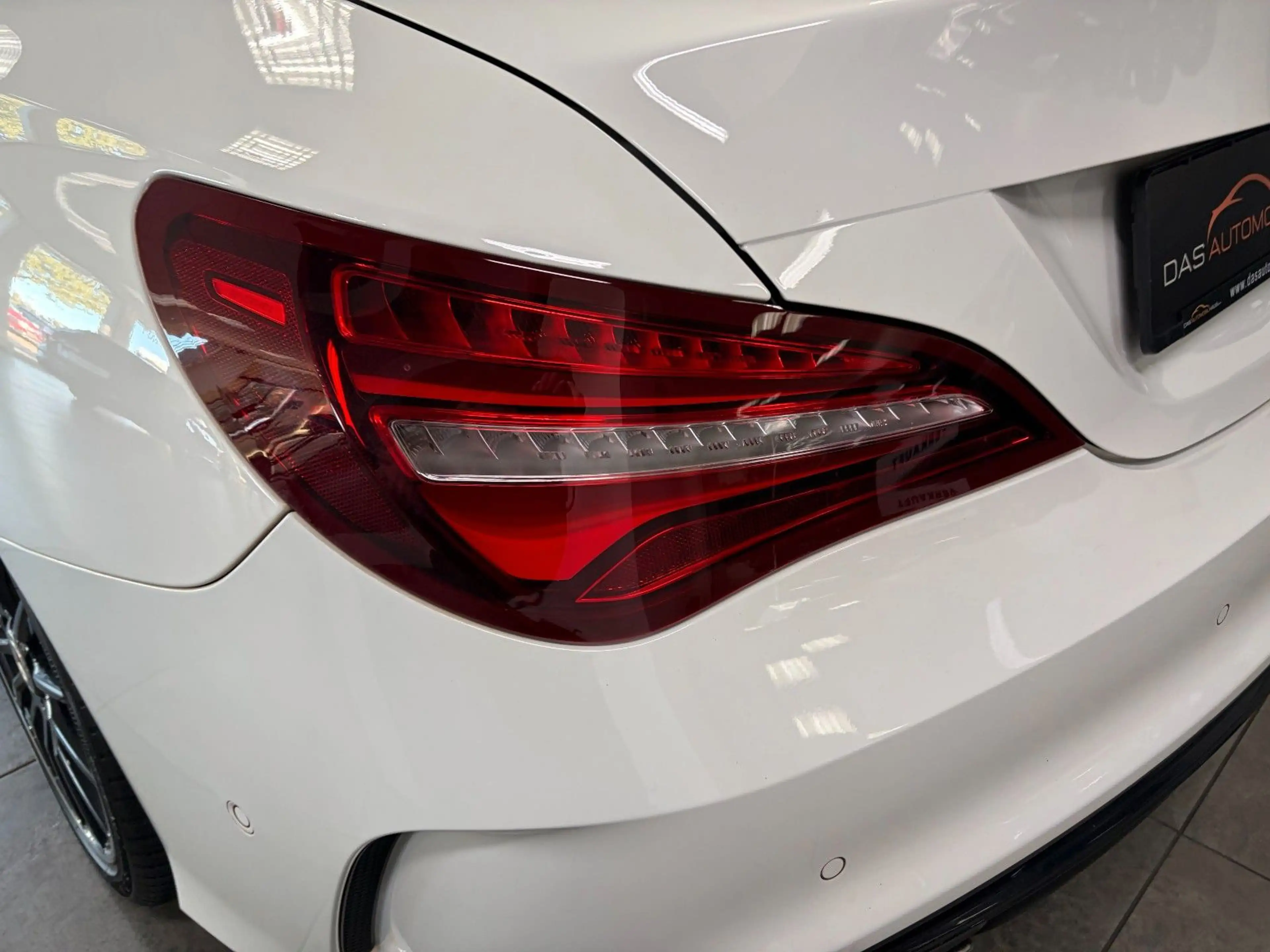 Mercedes-Benz CLA 220 *AMG*4M*Night*LED*Pano*H&K*Kamera* — photo 33