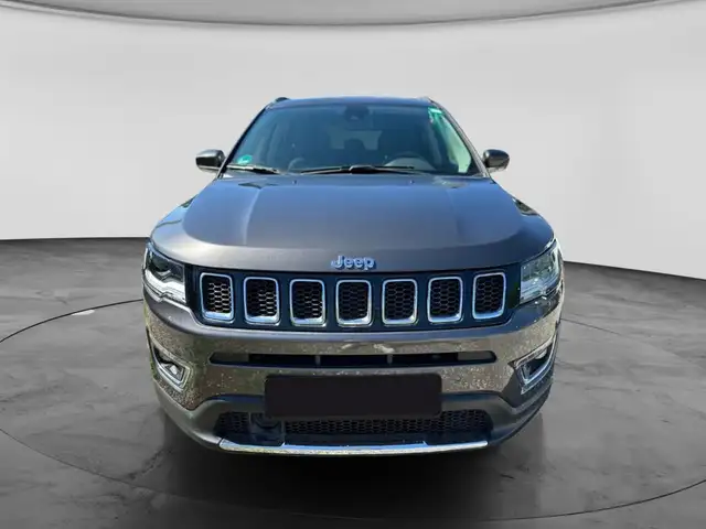 Jeep Compass view 2