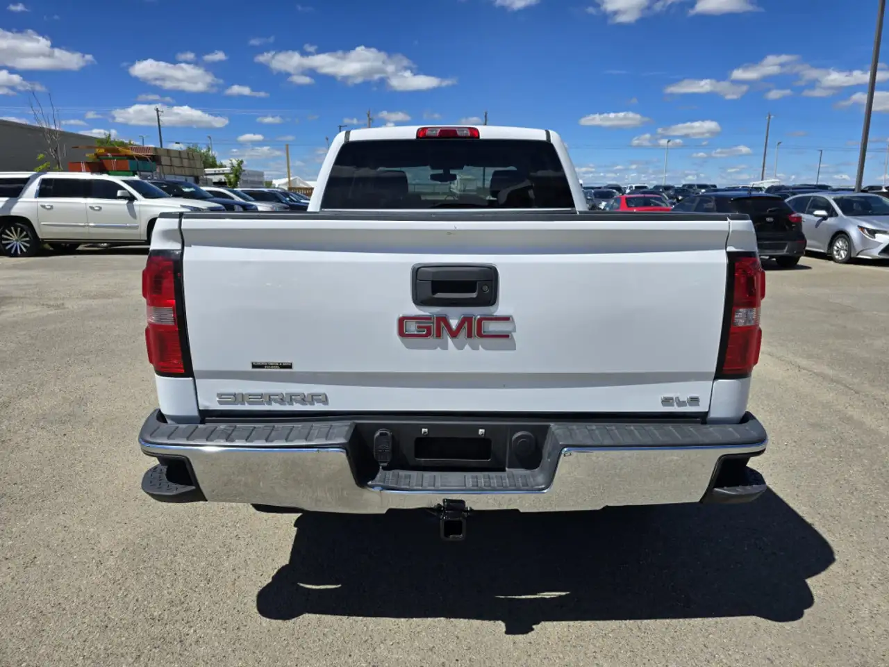 GMC Sierra 1500 photo GMC Sierra 1500
