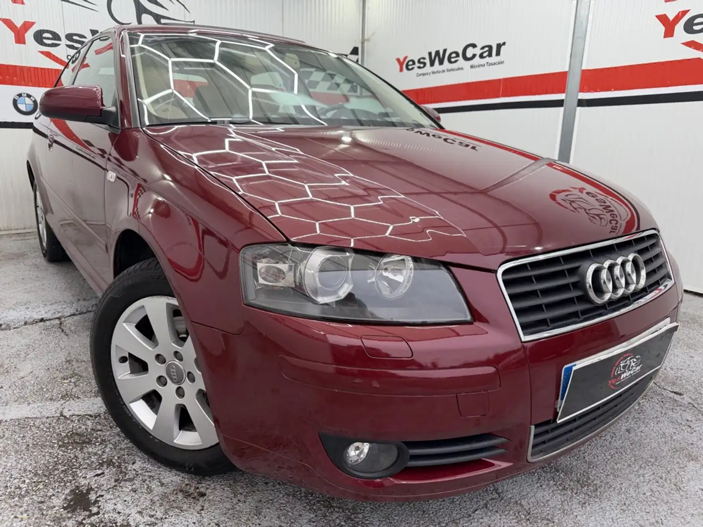 Audi A3 Sportback 2.0TDI Ambition S-Tronic Burdeos - 1