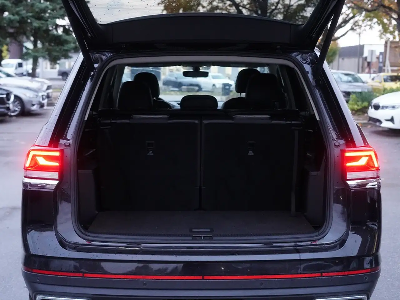 Volkswagen Atlas снимка Volkswagen Atlas