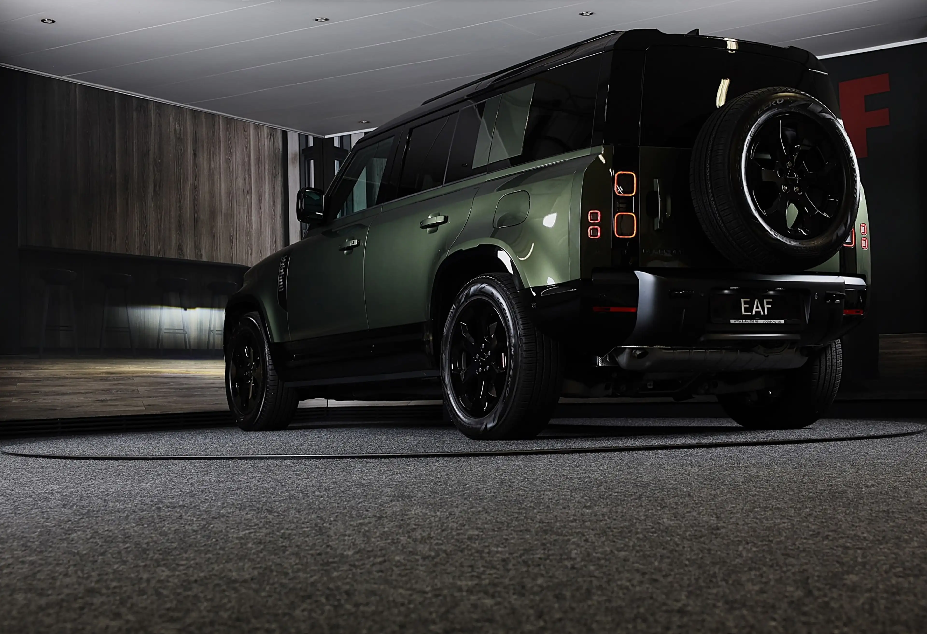 Land Rover Defender 110 2.0 P300e 110 X-Dynamic SE FACELIFT / Memory / — photo 3