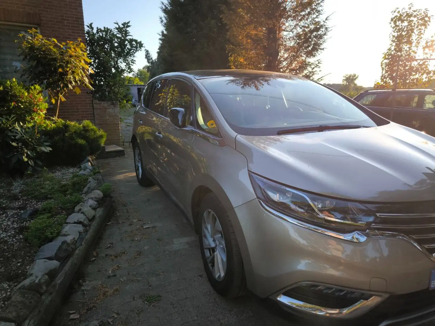 Renault Grand Espace 1.6 DTI Goud - 2