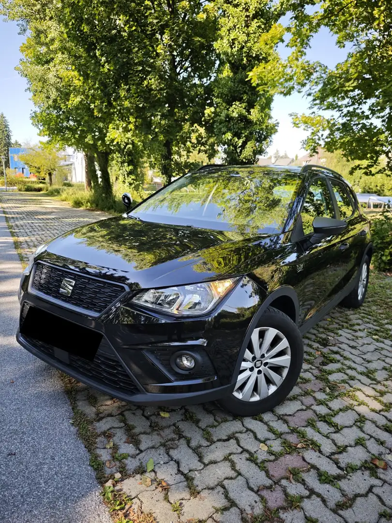 SEAT Arona Neues ÖAMTC Pickerl, Erstbesitz Schwarz - 1