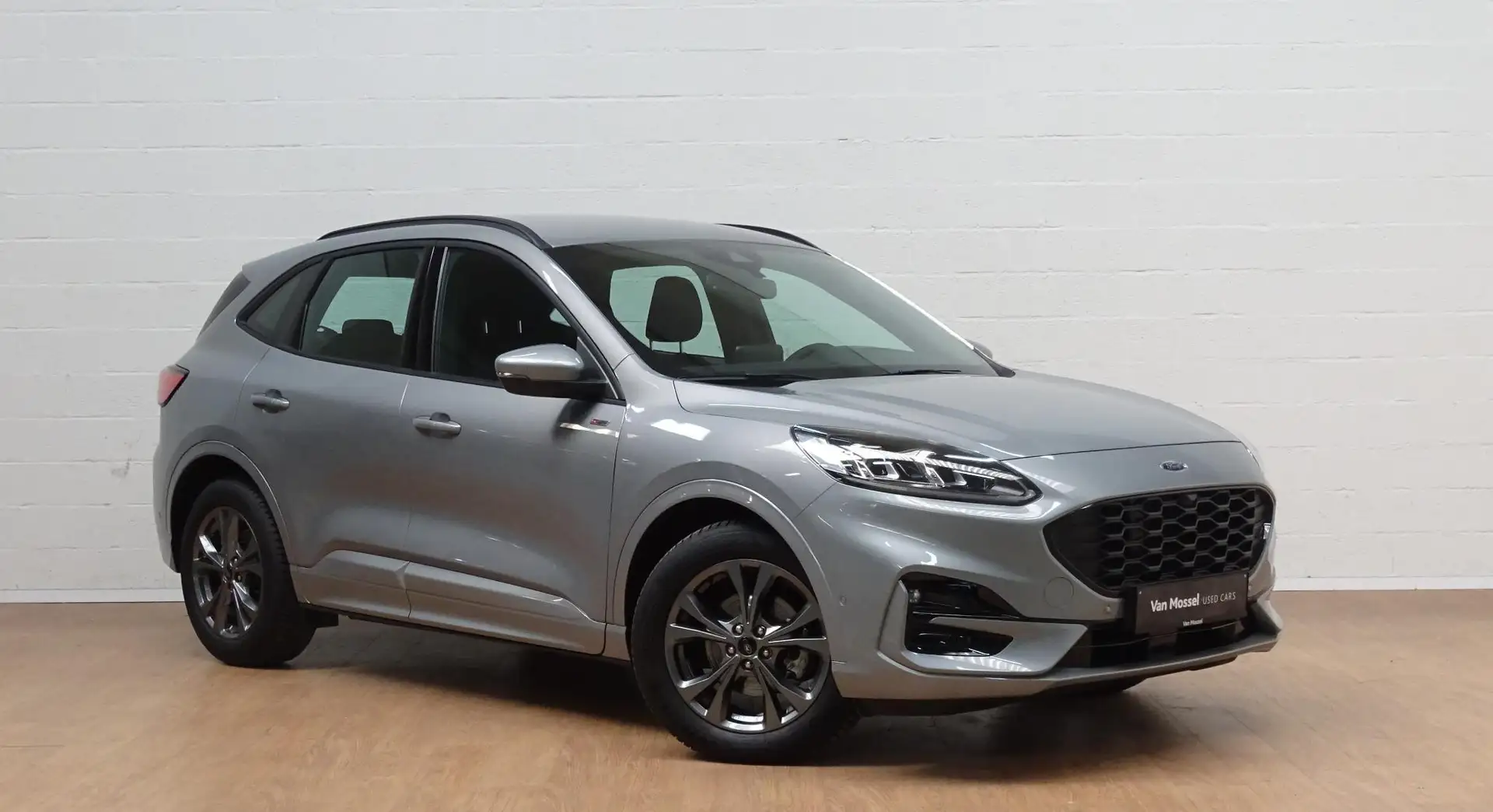 Ford Kuga 1.5i EcoBoost 110kW ST-Line+panodak Gris - 2