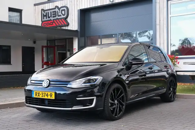 Volkswagen e-Golf e-Golf Origineel NL!