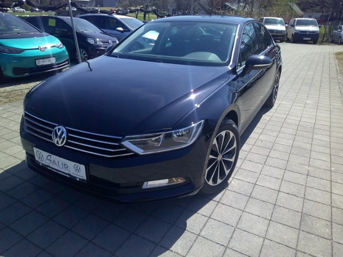 Volkswagen Passat Trendline 1.4 TSI*Climatronic*SHZ*PDC*GRA*17"-Alu Noir - 2
