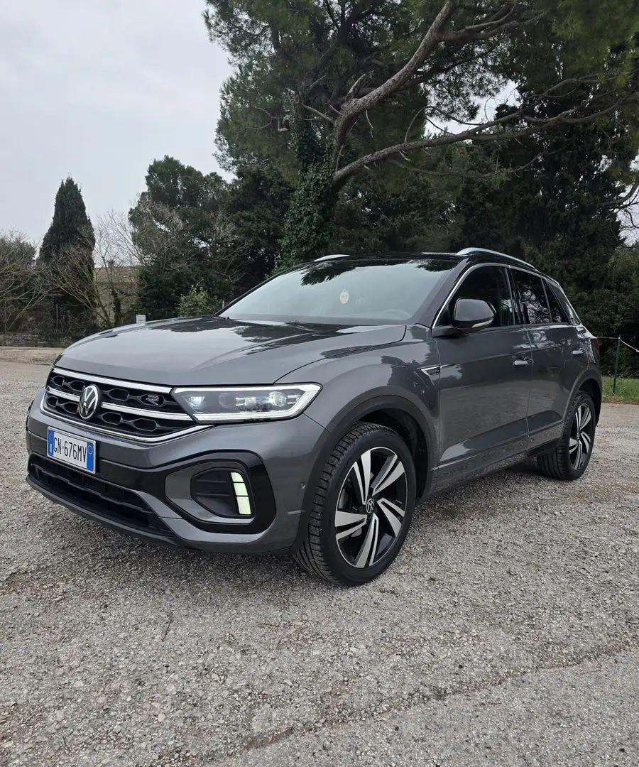 Volkswagen T-Roc 2.0 tdi R-Line 115cv Grigio - 1