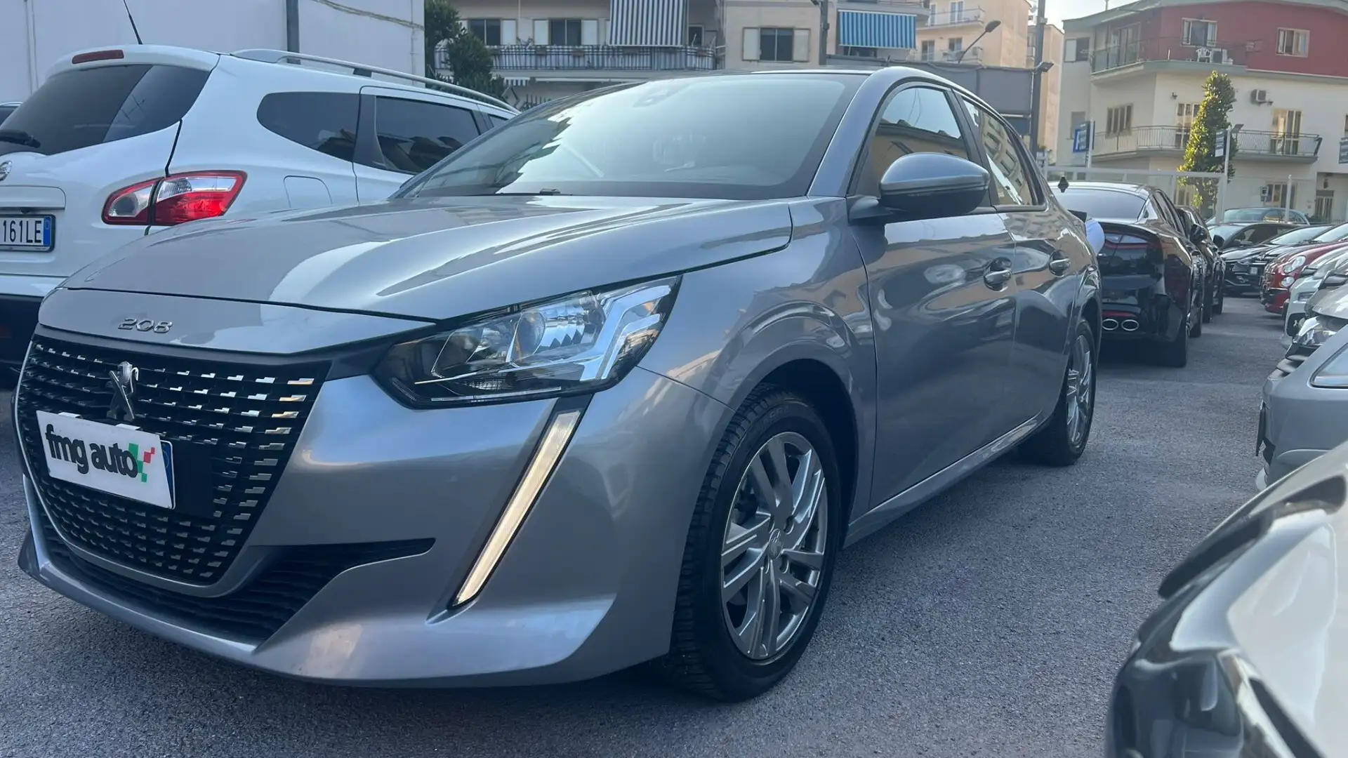 Peugeot 208 PureTech 75 Stop&Start 5 porte ALLURE PACK Argento - 1