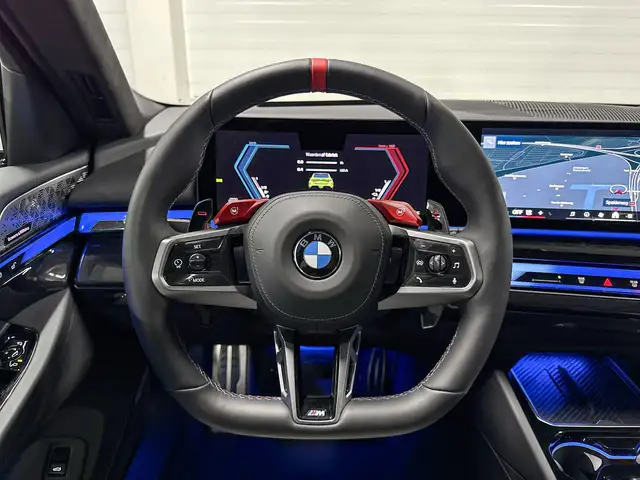 BMW M5 view 13