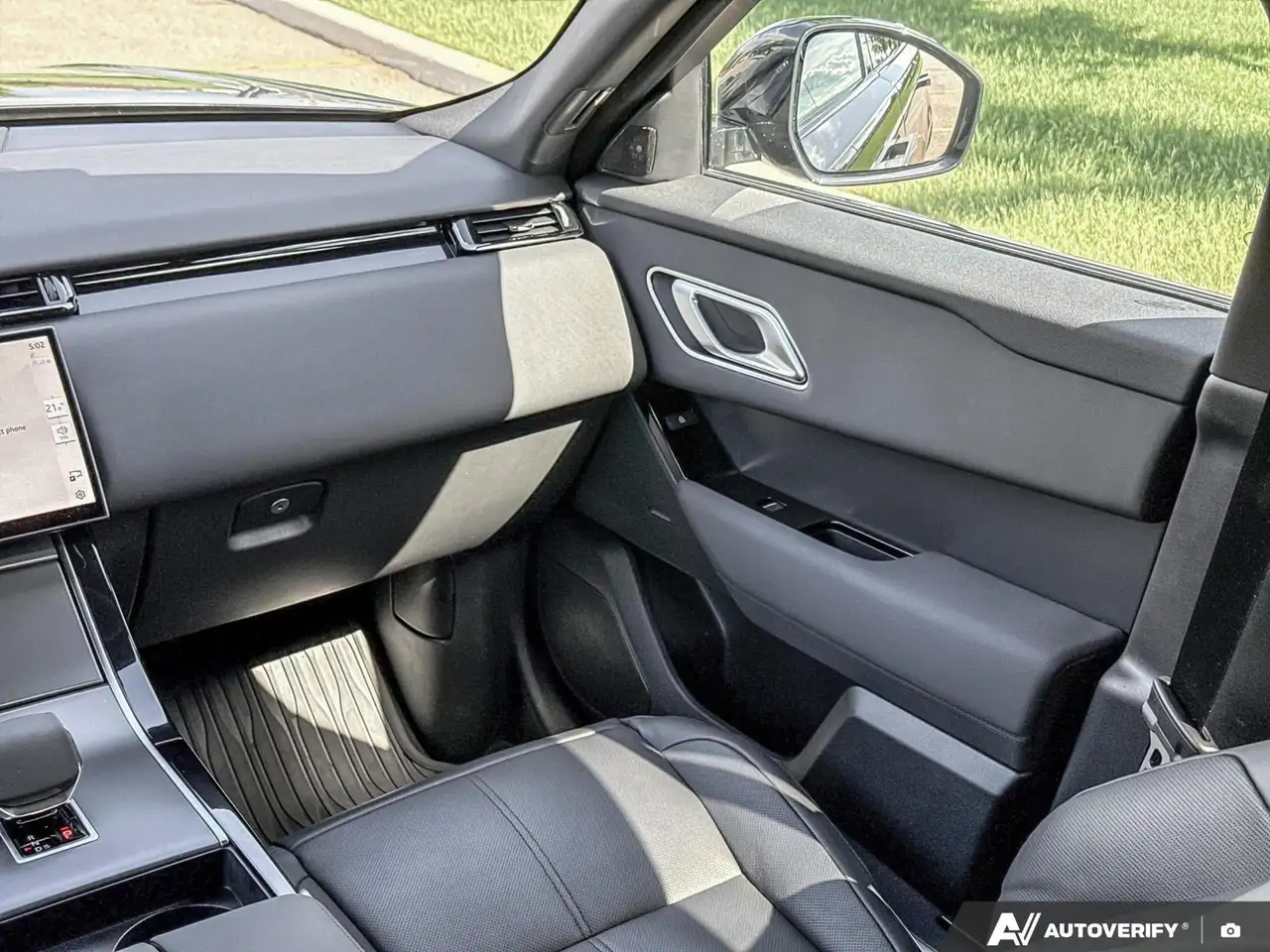 Land Rover Range Rover Velar снимка Land Rover Range Rover Velar