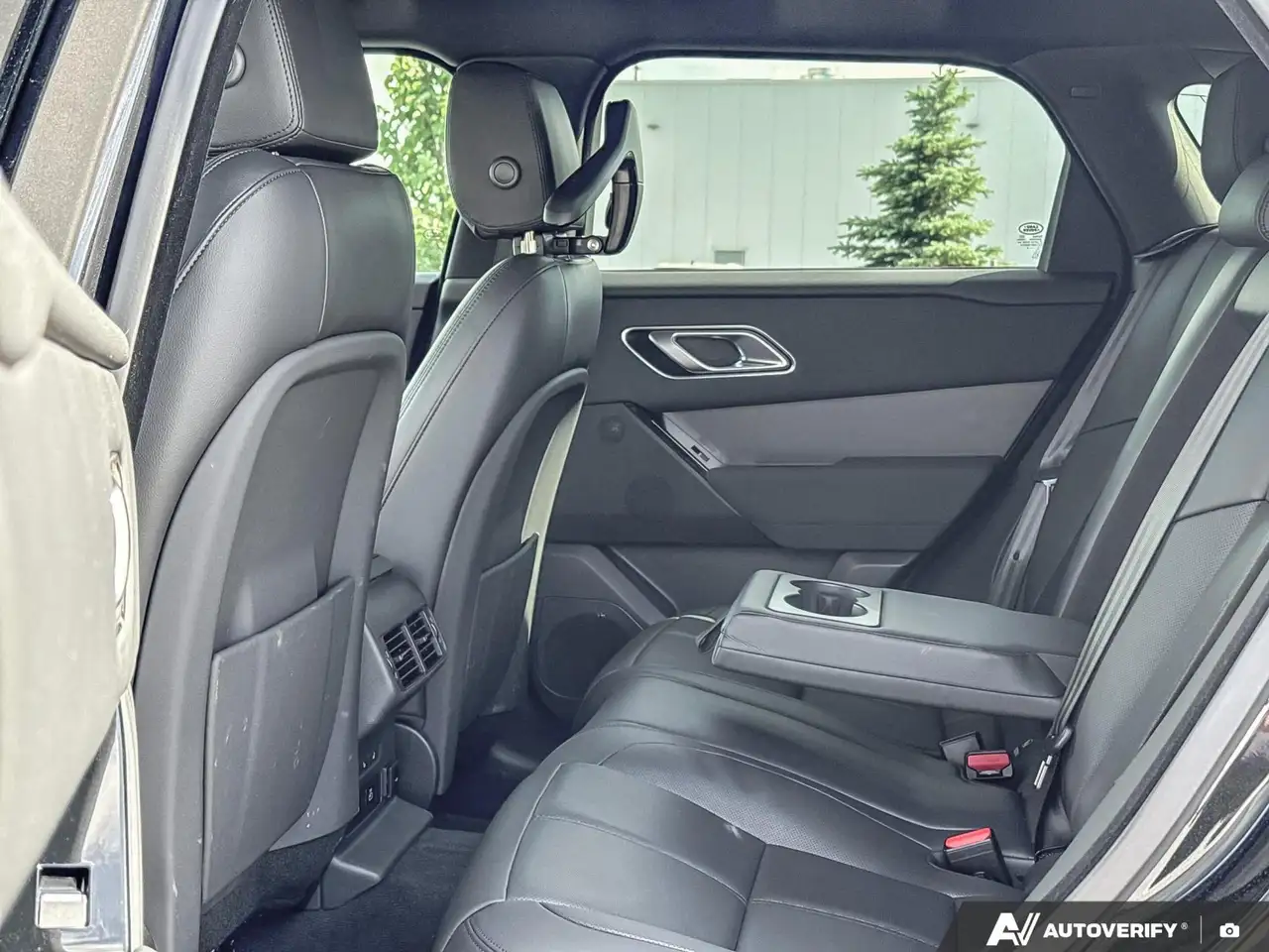 Land Rover Range Rover Velar снимка Land Rover Range Rover Velar