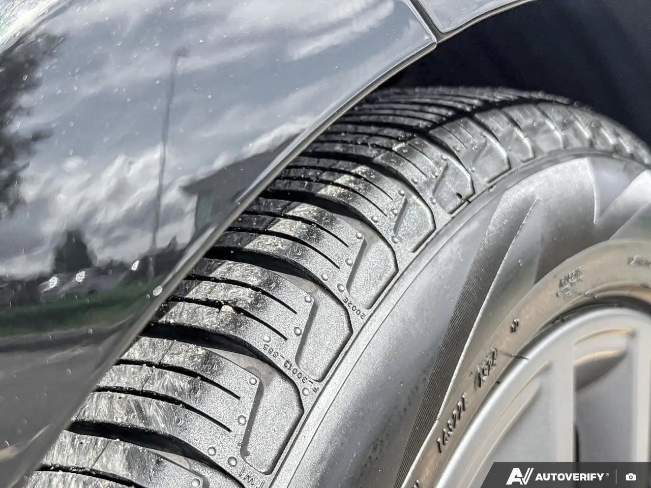 Land Rover Range Rover Velar снимка Land Rover Range Rover Velar