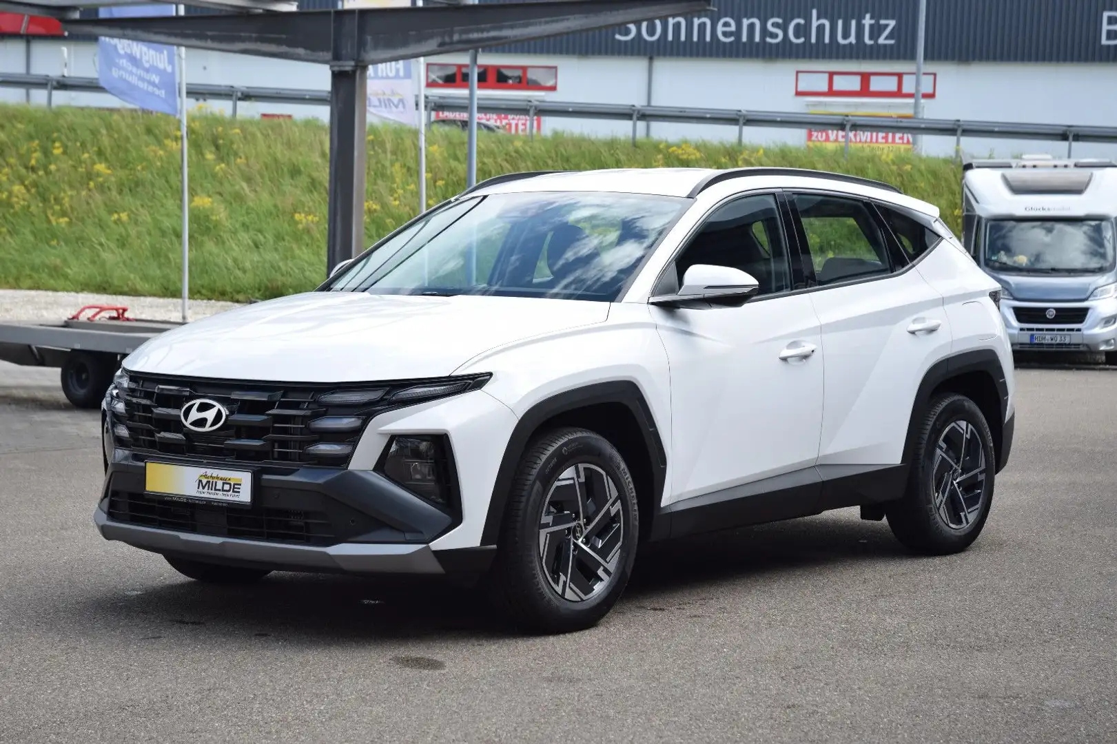Hyundai TUCSON 1.6 T-GDI NAVI KAMERA SHZ LED AHK VORB. Weiß - 1