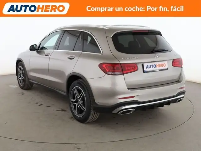 Mercedes-Benz GLC view 4