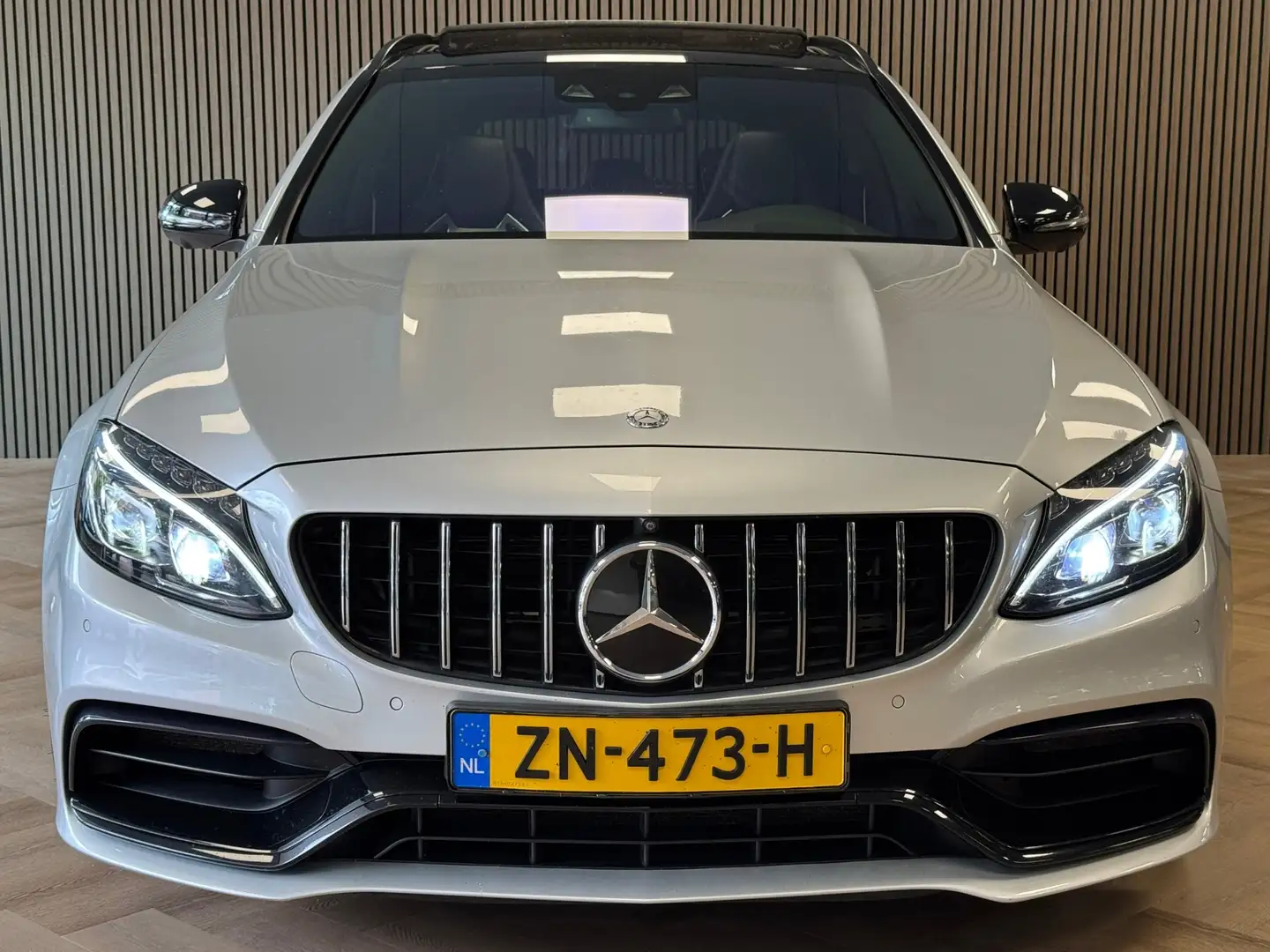 Mercedes-Benz C 63 AMG Estate S Edition 1 AUT. PANORAMADAK KERAMISCH EVEN Grijs - 2