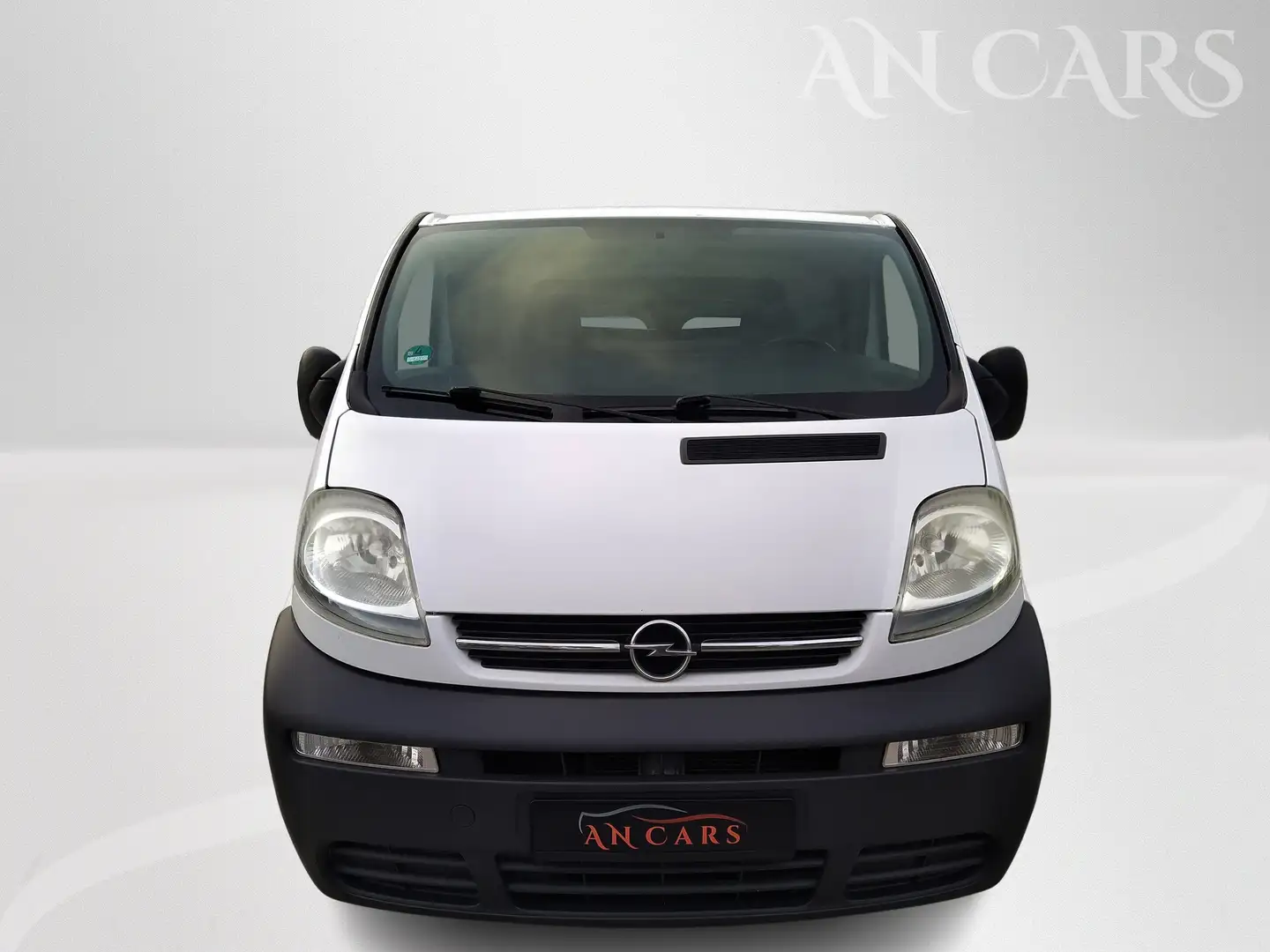 Opel Vivaro 2.0 Benzin Klima TÜV 09.2025 Service neu Beyaz - 2