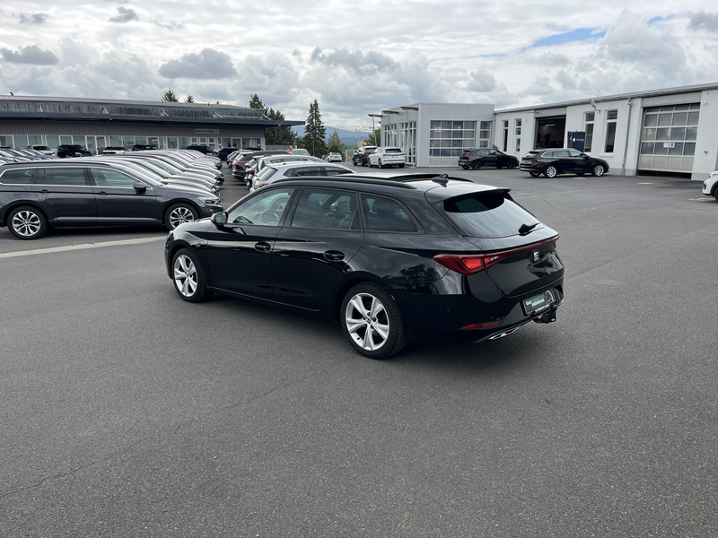 SEAT Leon SP 2.0 TDI DSG FR 125€ m.20% Anz. AHK STHZ PANO — photo 10