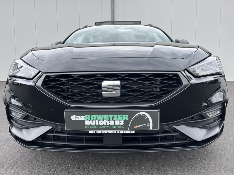 SEAT Leon SP 2.0 TDI DSG FR 125€ m.20% Anz. AHK STHZ PANO — photo 3