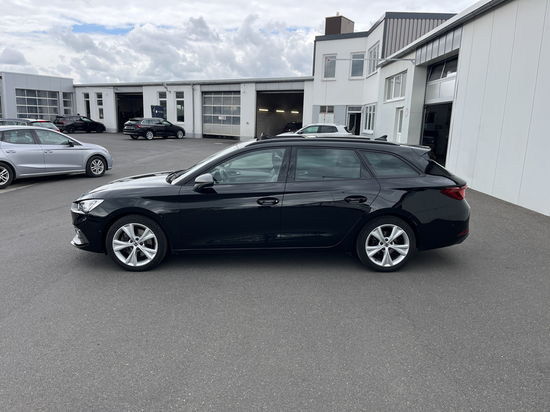 SEAT Leon SP 2.0 TDI DSG FR 125€ m.20% Anz. AHK STHZ PANO — photo 2