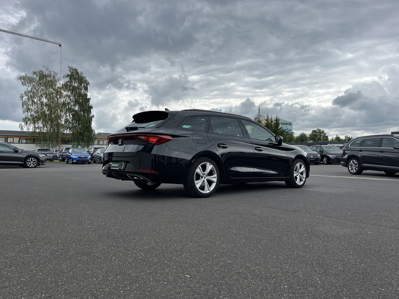 SEAT Leon SP 2.0 TDI DSG FR 125€ m.20% Anz. AHK STHZ PANO — photo 6