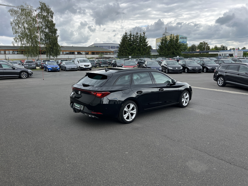 SEAT Leon SP 2.0 TDI DSG FR 125€ m.20% Anz. AHK STHZ PANO — photo 7