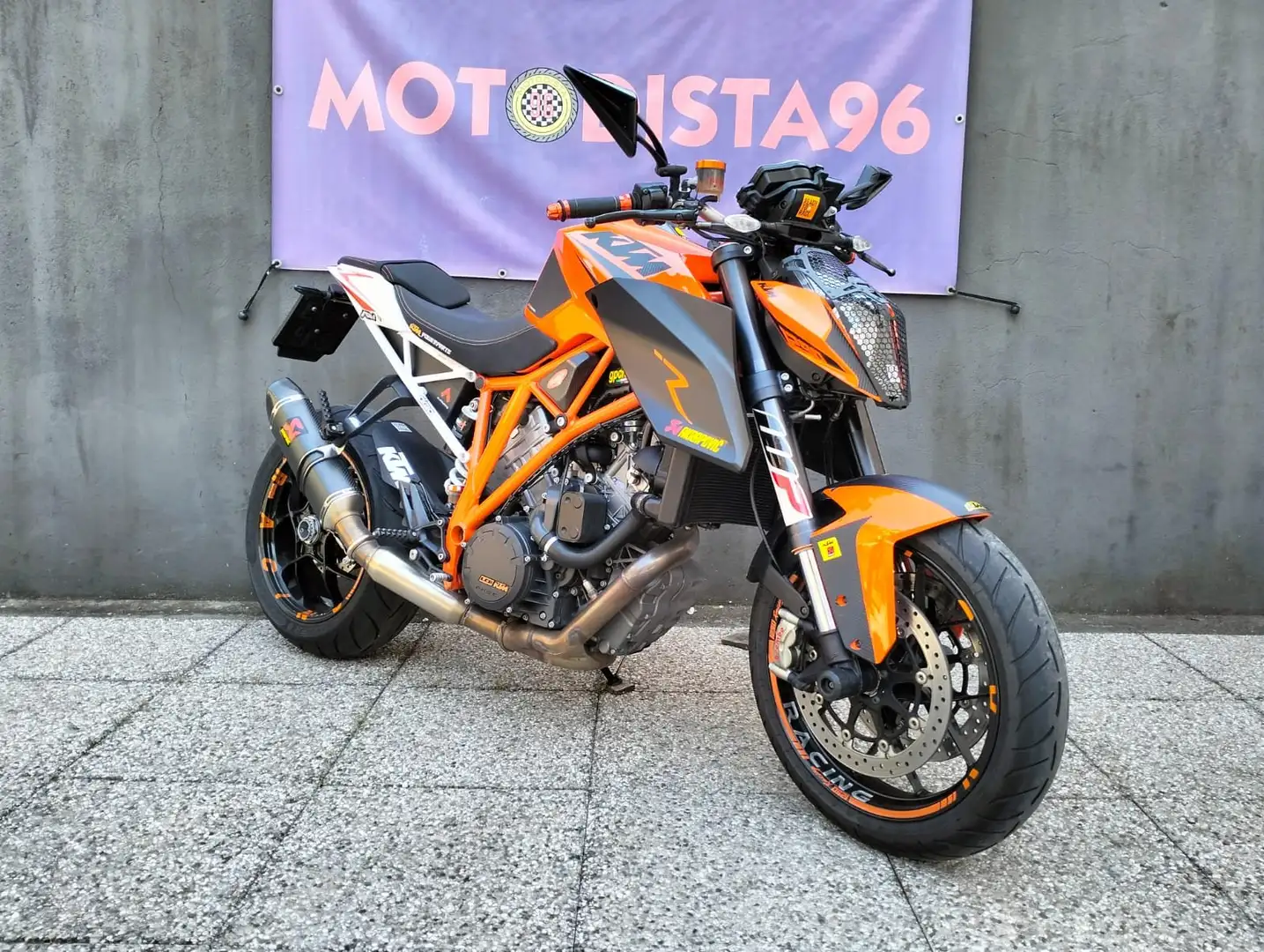 KTM 1290 Super Duke R R Arancione - 2