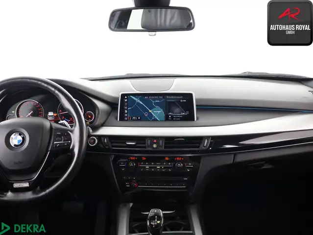 BMW X5 view 9
