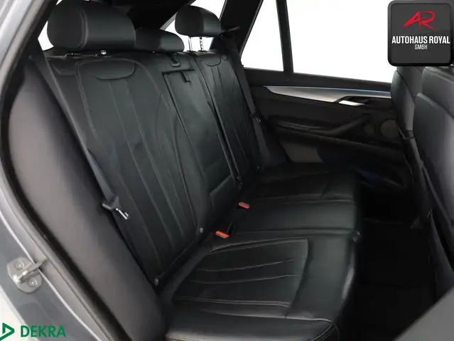BMW X5 view 11