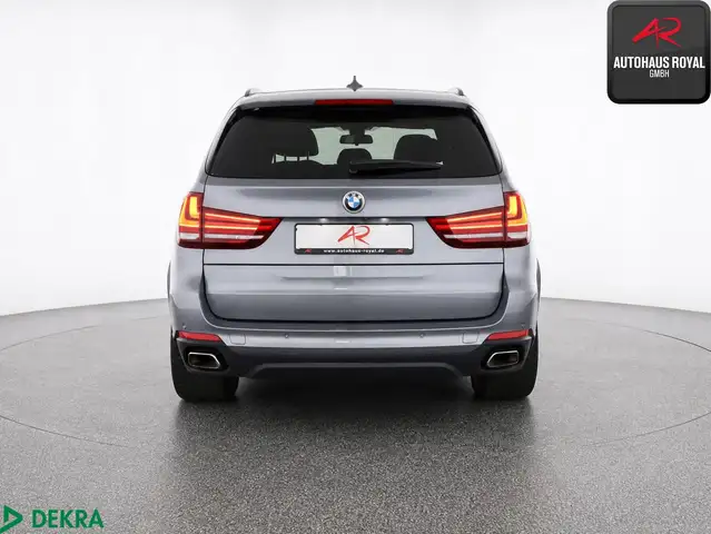 BMW X5 view 4