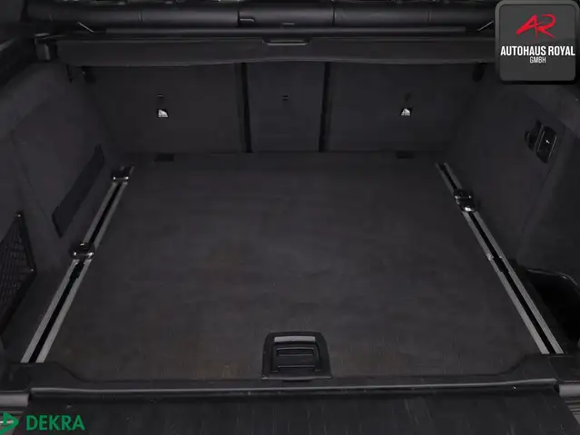 BMW X5 view 13
