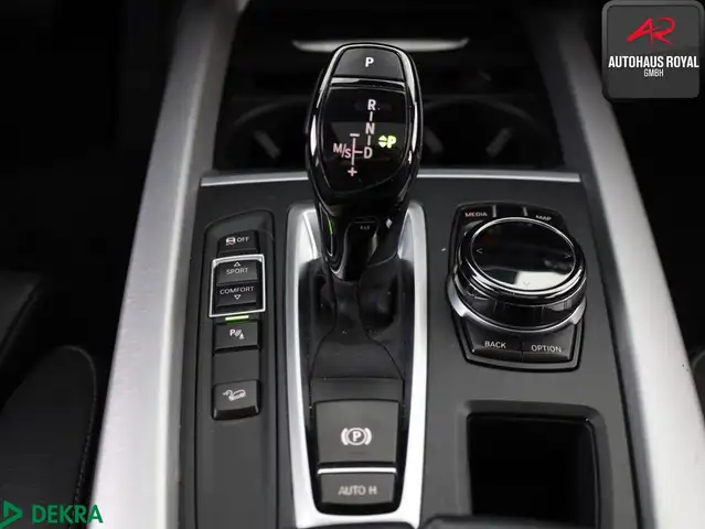 BMW X5 view 22