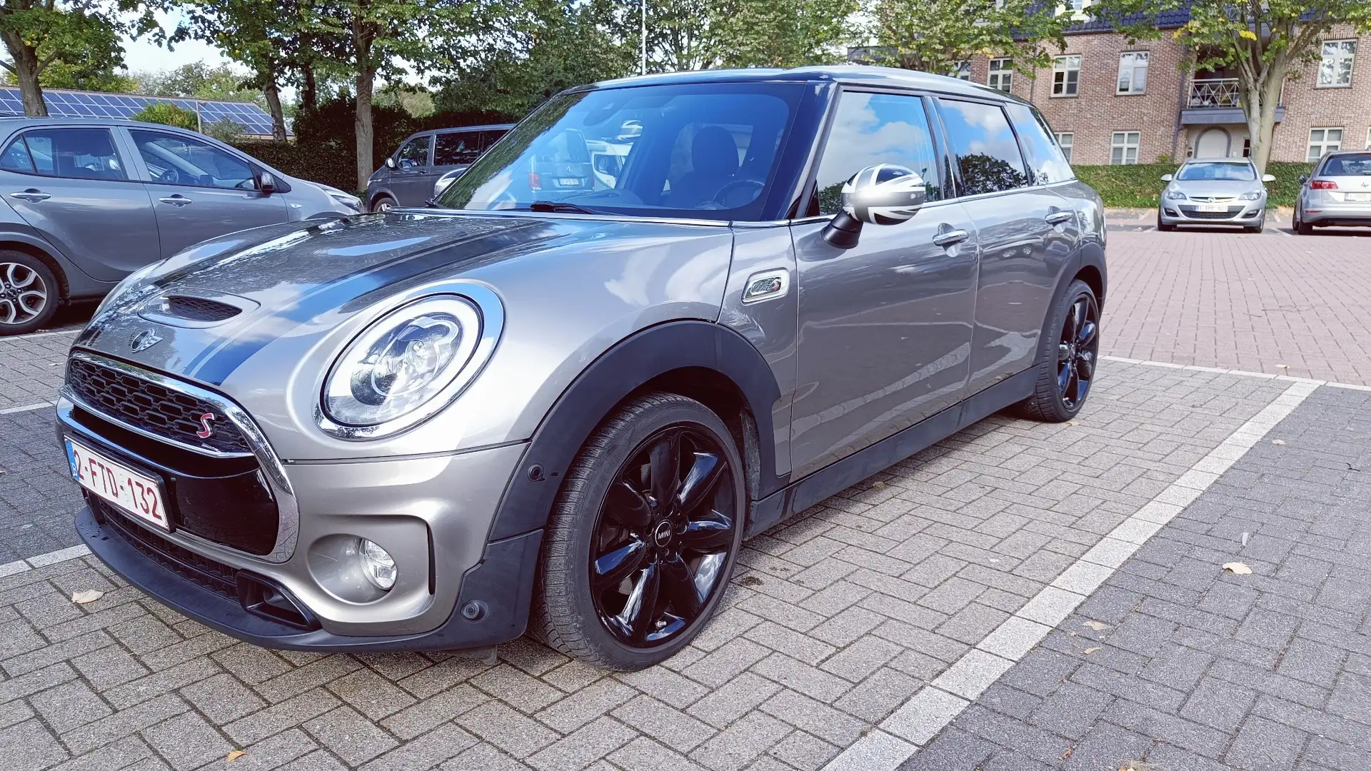 MINI Cooper S Clubman - 1