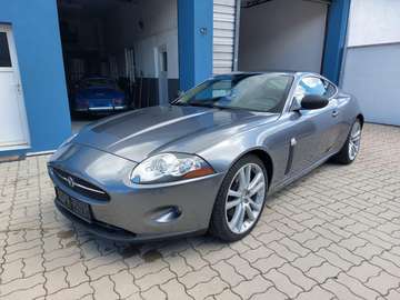XK8 Coupé