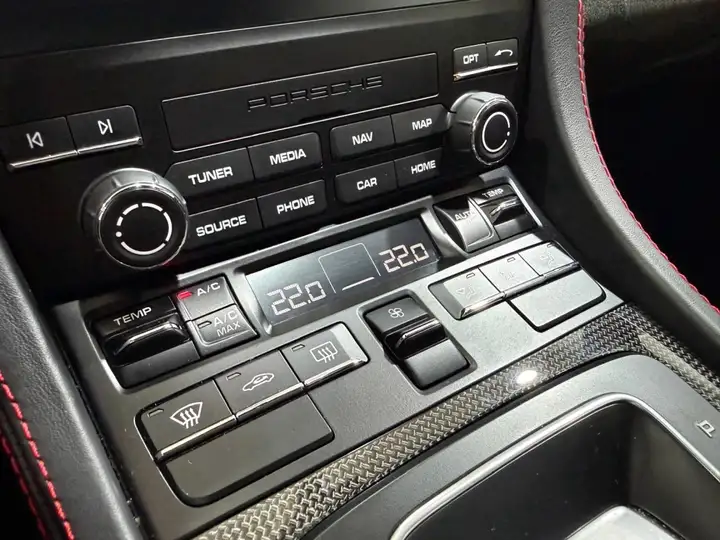 Porsche 718 Cayman GTS 4.0 2024, foto 17