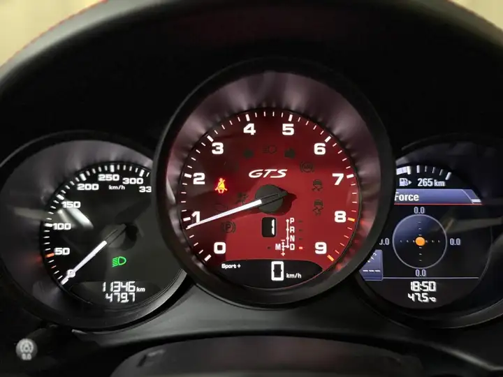 Porsche 718 Cayman GTS 4.0 2024, foto 9