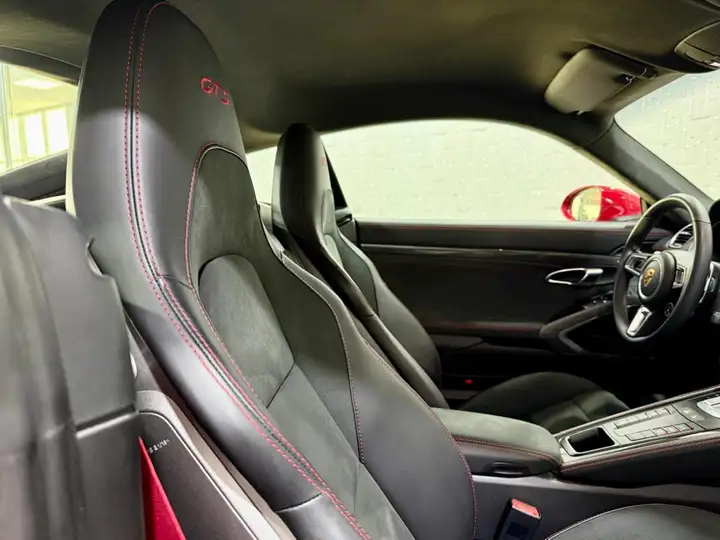 Porsche 718 Cayman GTS 4.0 2024, foto 13
