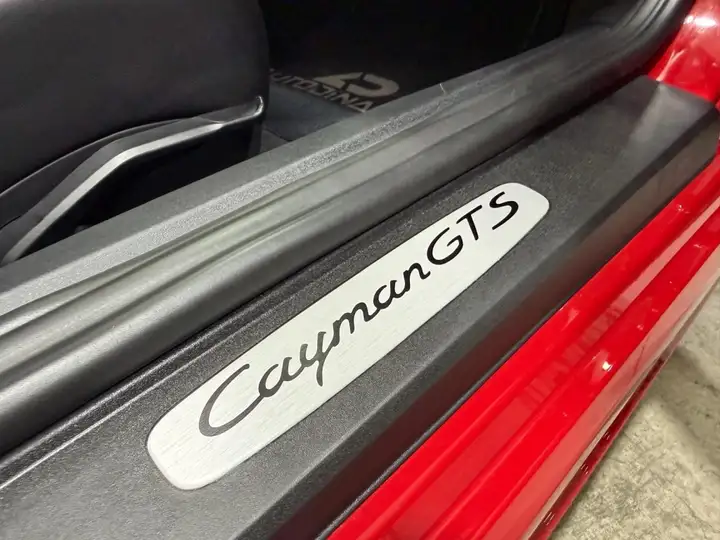 Porsche 718 Cayman GTS 4.0 2024, foto 11