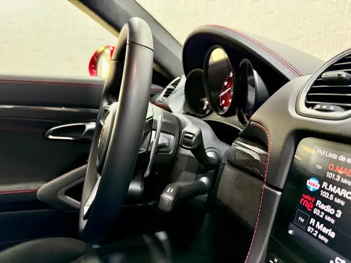 Porsche 718 Cayman GTS 4.0 2024, foto 28
