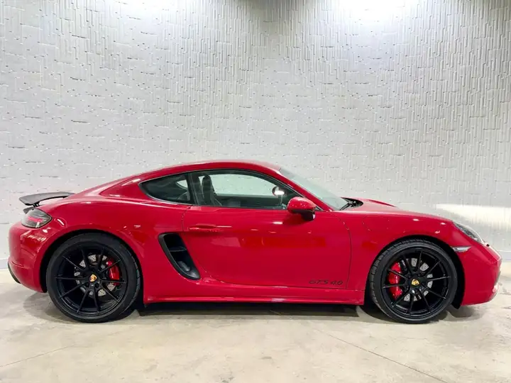 Porsche 718 Cayman GTS 4.0 2024, foto 4