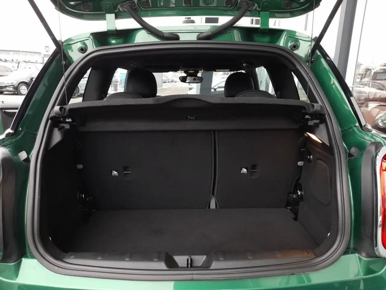 MINI Cooper SE 32,6kWh Aut *VOLL LED / NAVI / VIRTUELL / TEILLEDER / 2-ZONEN-KLIMA / SHZG / DRIVING ASSISTANT* 13